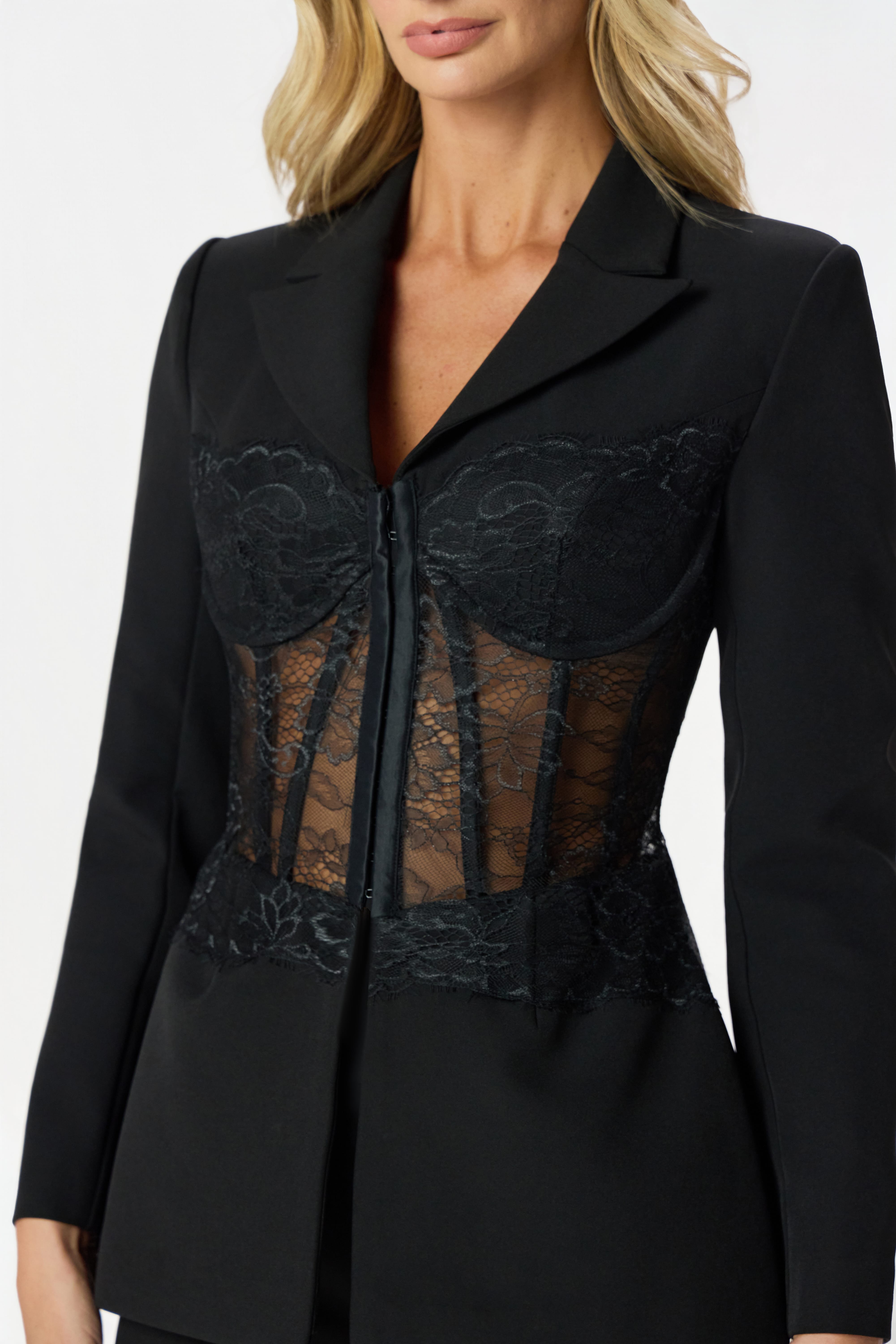 VIVIENNE Lace Blazer in Black