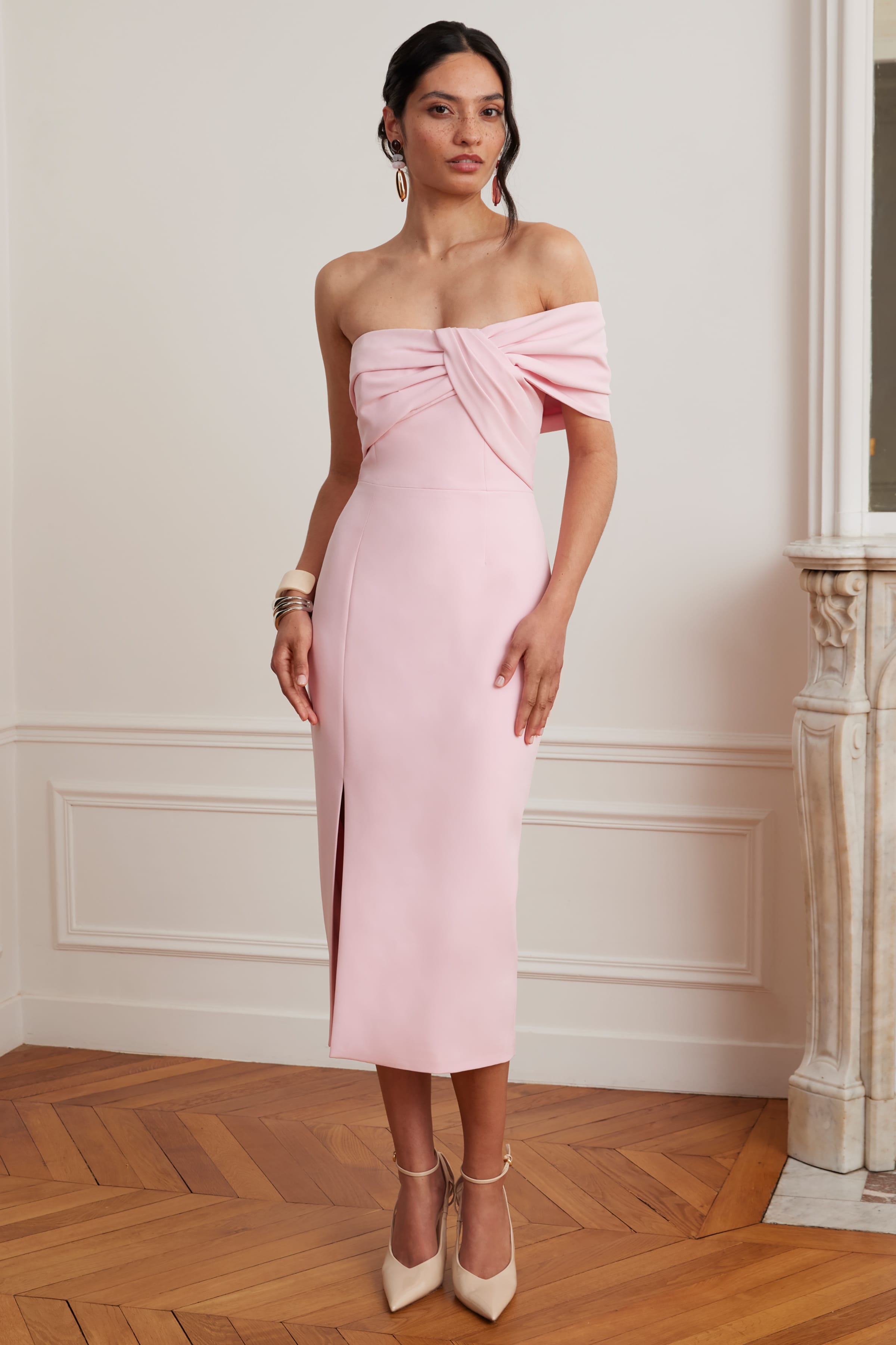 KARINA Off Shoulder Midi Dress In Pink